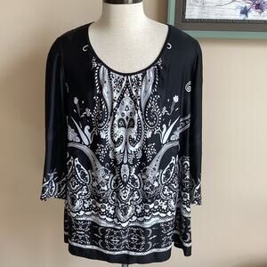 Avenue Embellished Tunic
